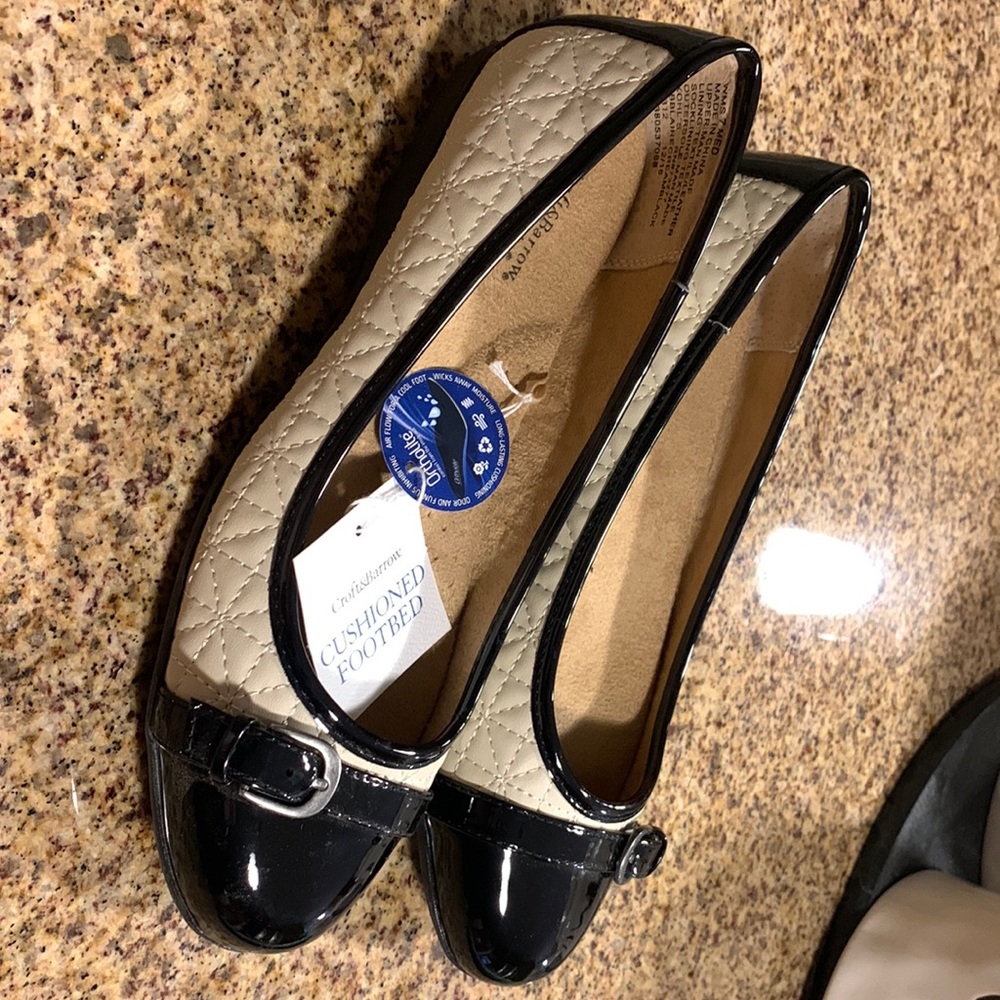 Croft & Barrow Flats- black and cream - Ortholite